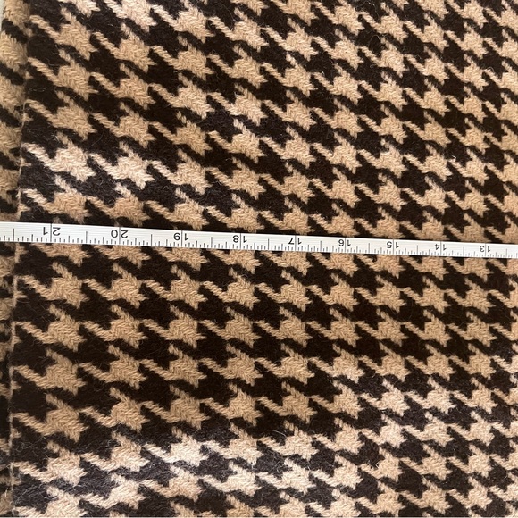 Talbot houndstooth skirt - Picture 3 of 4